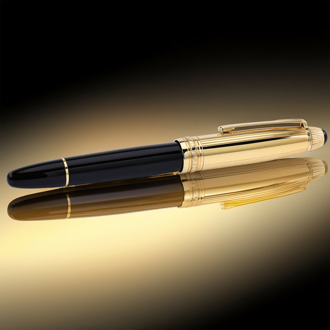 Montblanc Meisterstuck Doue Solitaire 146 LeGrand Fountain Pen - Gold Plated Striped Cap