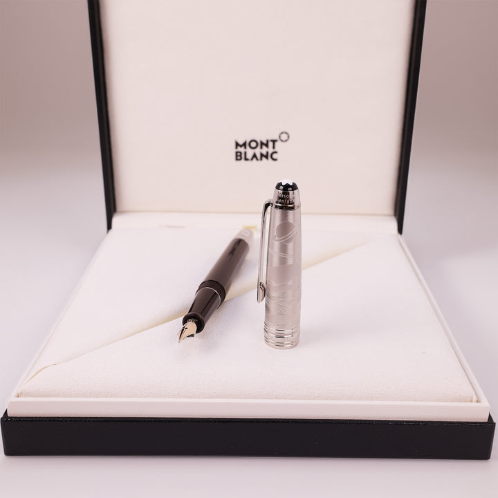 Montblanc Meisterstück 145 Doué Classique Petit Prince & Aviator Fountain Pen
