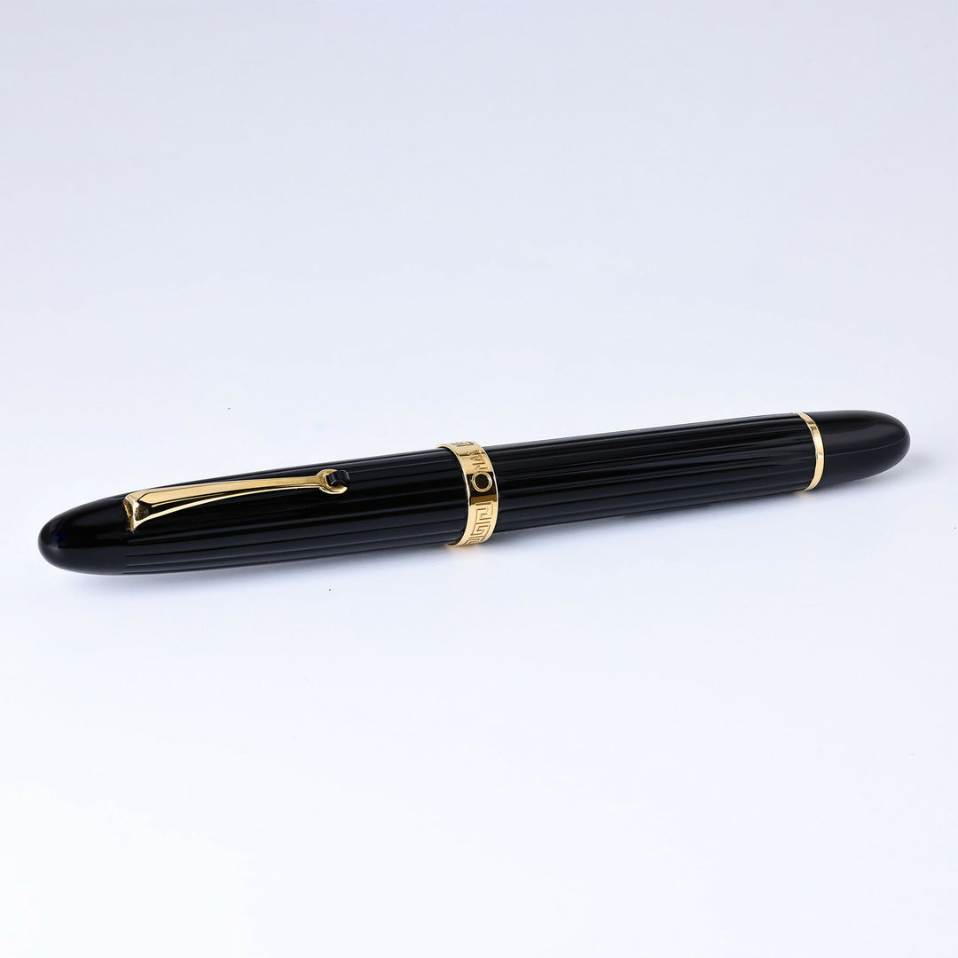 OgivaGuilloche174_img05