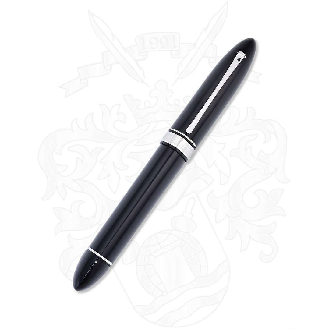 Omas 360 Black and Silver Fountain Pen