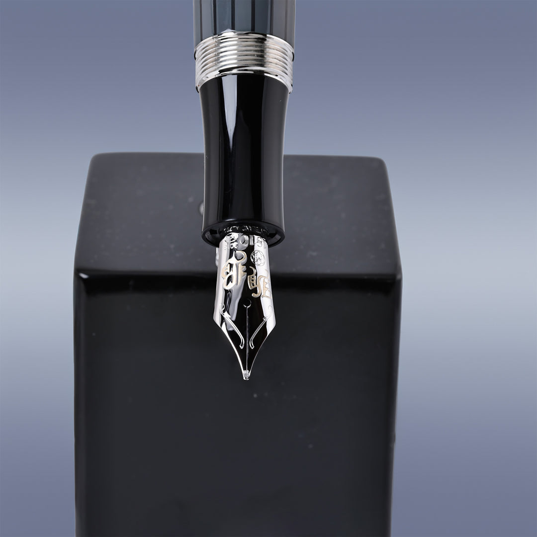 Montblanc Writers Edition Honore de Balzac Fountain Pen