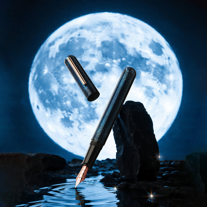 IKKAKU By Nahvalur Moon Trilogy Fountain Pens - Blue Moon