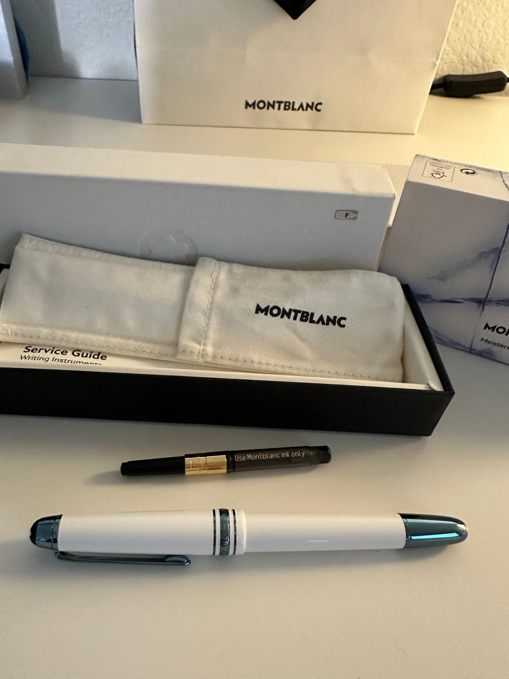 Monteblanc Meisterstück Glacier Classique Fountain Pen by Mont Blanc with 14k gold nib