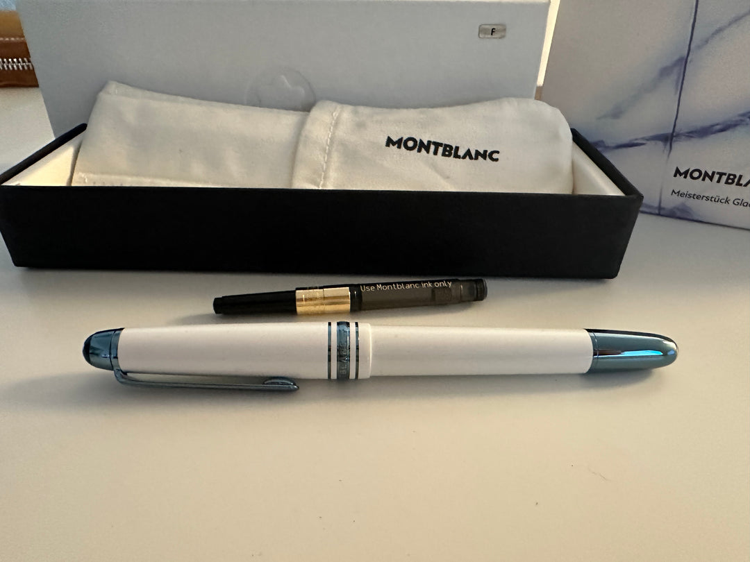 Monteblanc Meisterstück Glacier Classique Fountain Pen by Mont Blanc with 14k gold nib