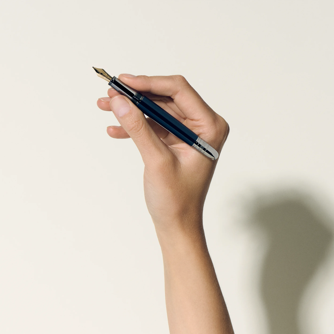 Montblanc Meisterstück Around the World in 80 Days Year 3 Doué Classique Fountain Pen