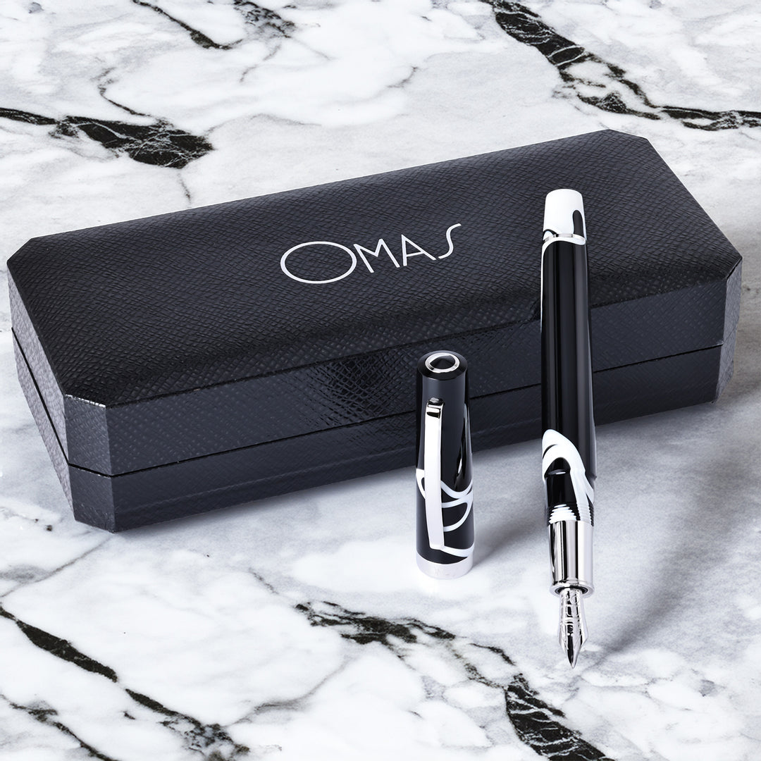 Omas Bologna Mottled White and Black
