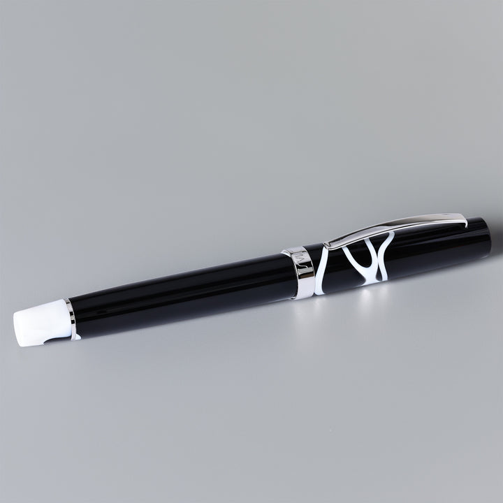 Omas Bologna Mottled White and Black