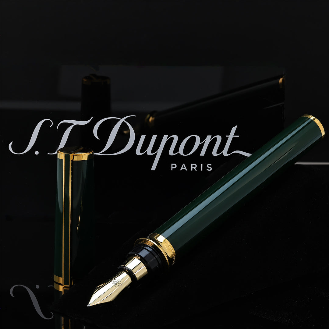 S.T. Dupont Montparnase Green Lacquer and Gold Fountain Pen