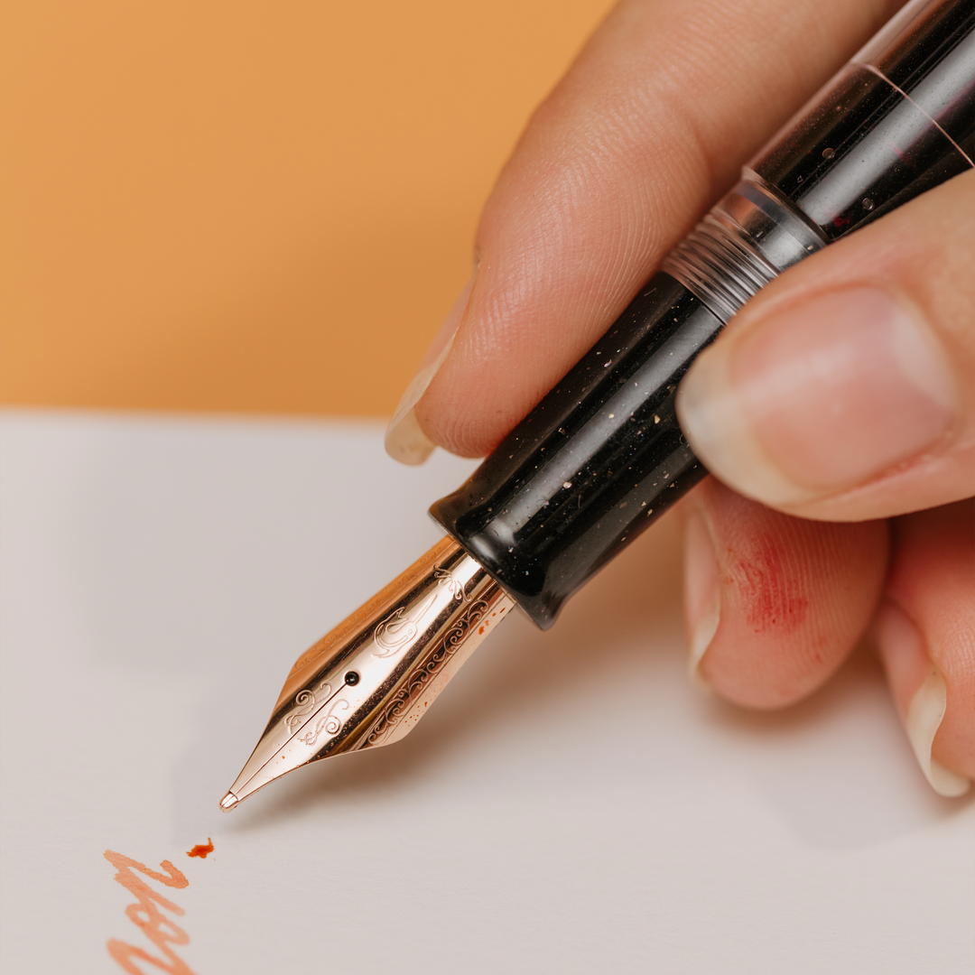 Nahvalur Original Plus Lovina Graphite - Fountain Pen