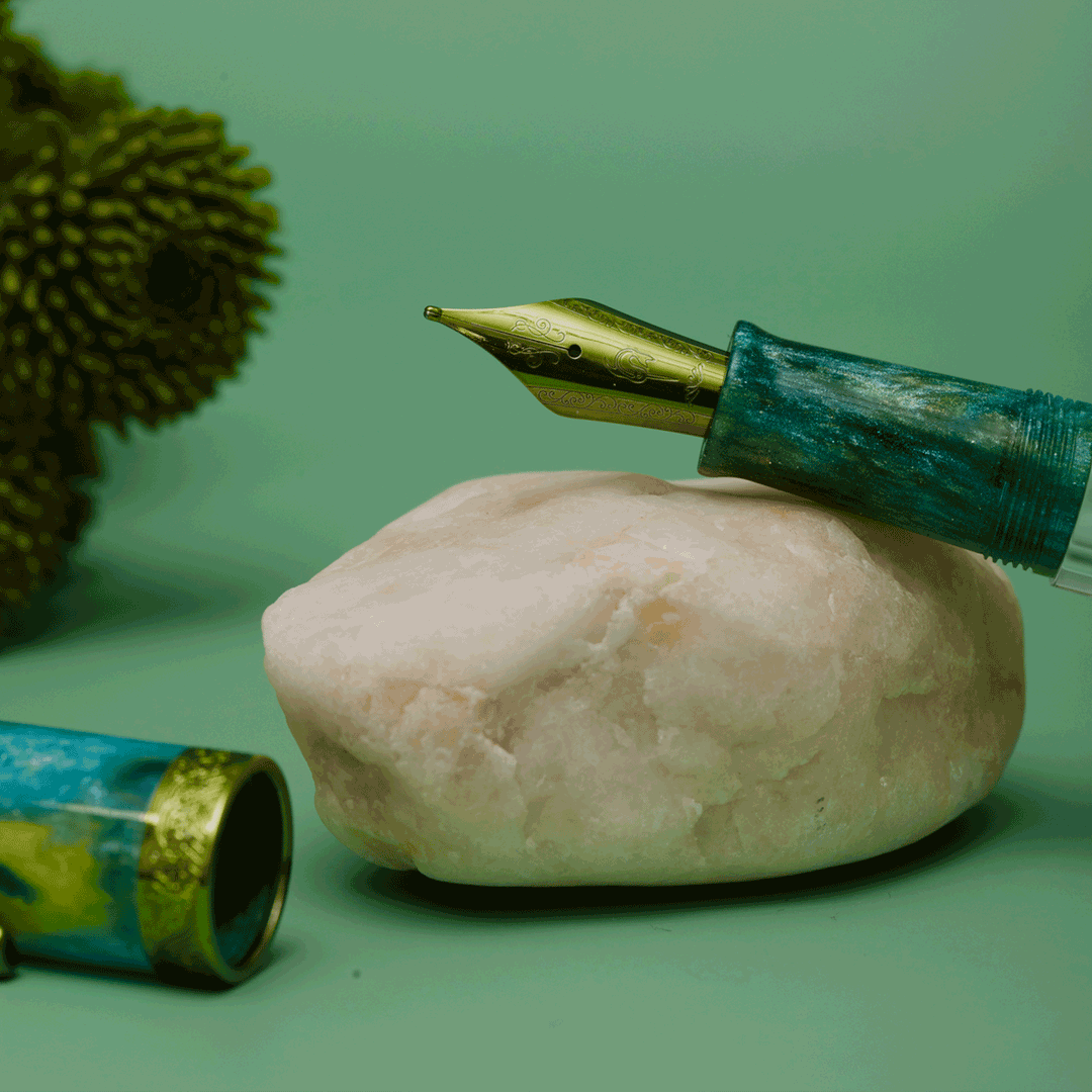 Nahvalur Voyage Spring - Fountain Pen