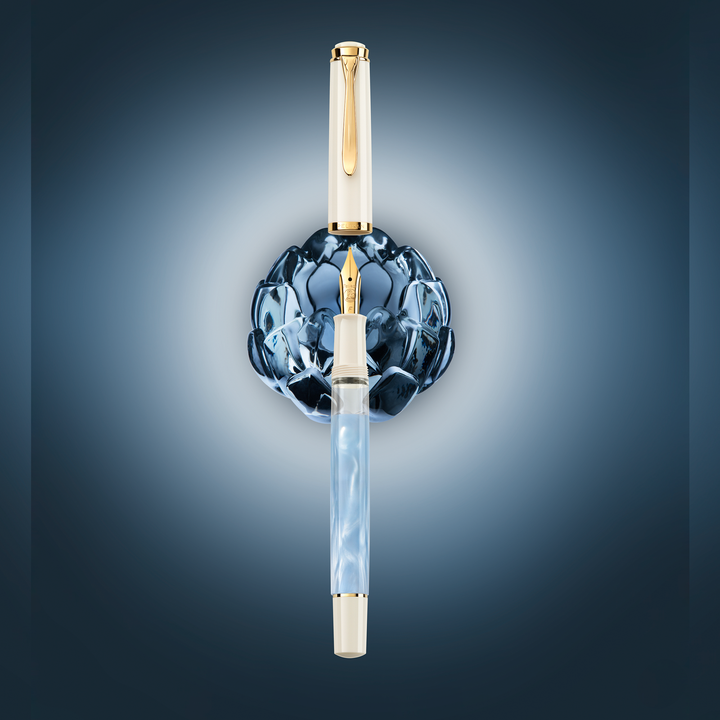 Pelikan M200 Classic Fountain Pen - Pastel Blue