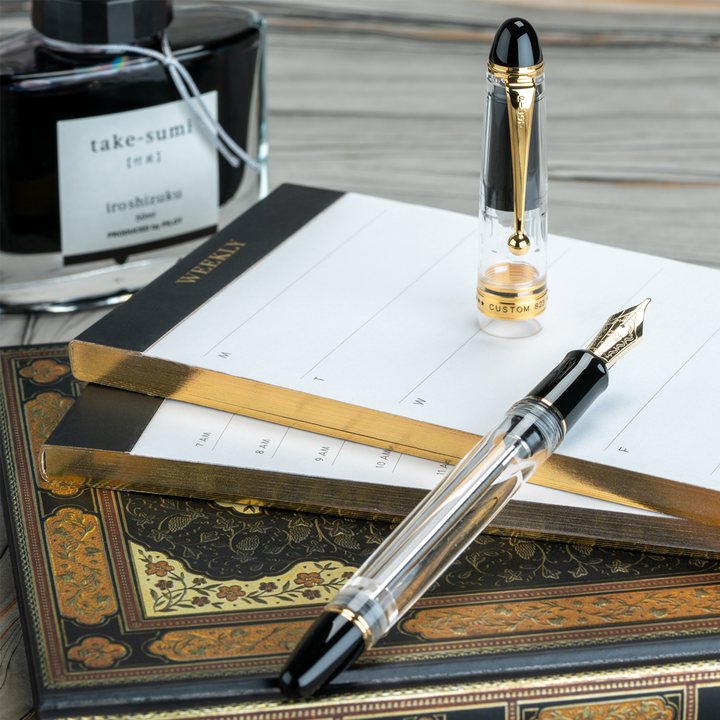 Pilot Custom 823 Fountain Pen - Clear