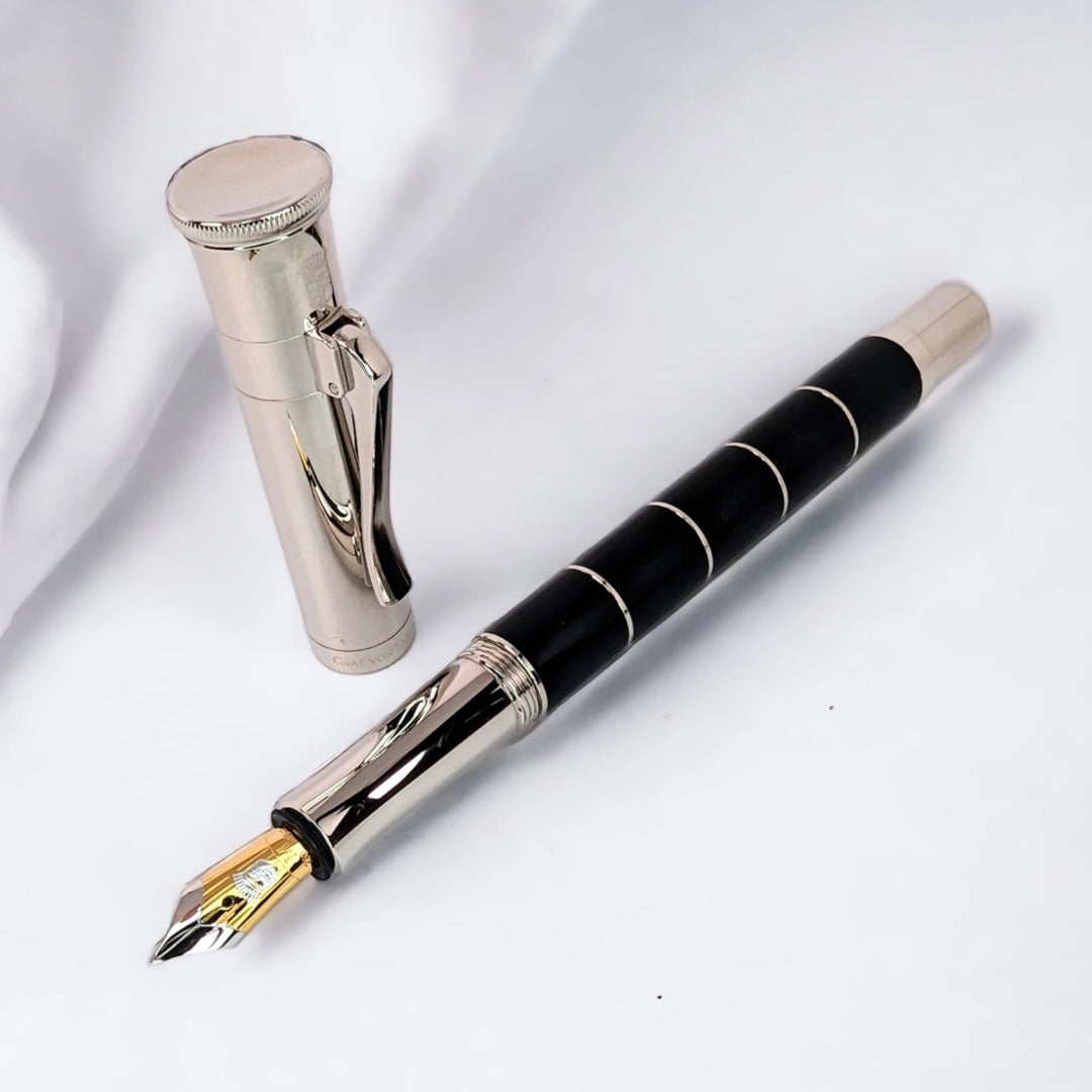 Graf von Faber-Castell Classic Anello Black Fountain Pen