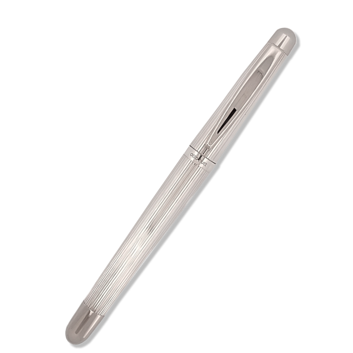 Otto Hutt Design 02 Fountain Pen - Pinstripe 2nd Grade
