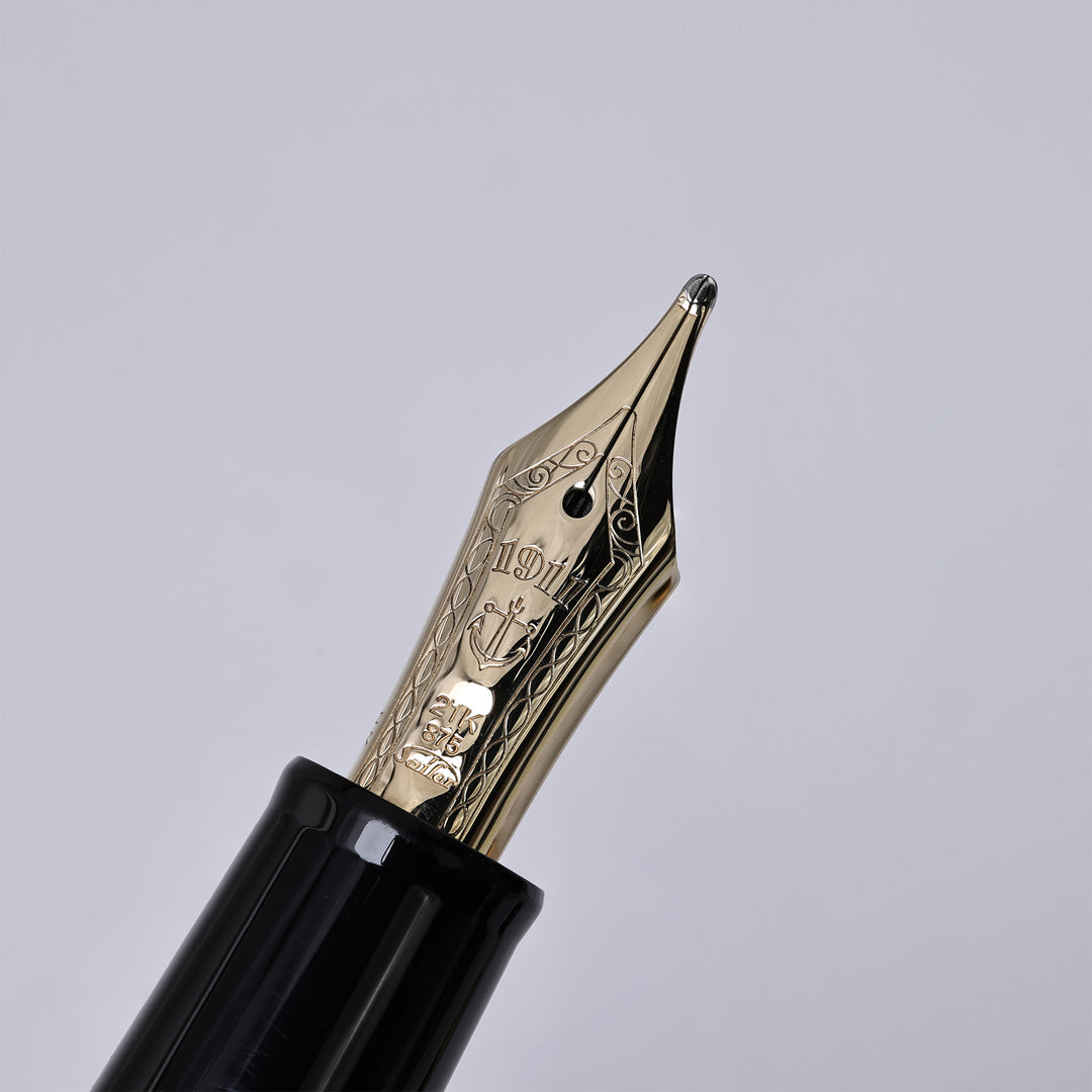 Sailor Pro Gear Mosaic Red W/Naganita Togi Nib