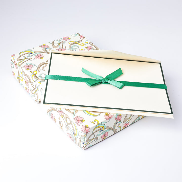 Pastel Art Design Folded cards and Envelopes 4.13”x 6.30” (10ct.) | Rossi 1931 Italian Stationery