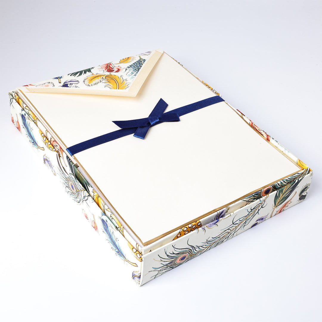 Feathers Writing Paper and Lined Envelopes 6.25" x 8.50" (10ct.) | Rossi 1931 Italian Stationery