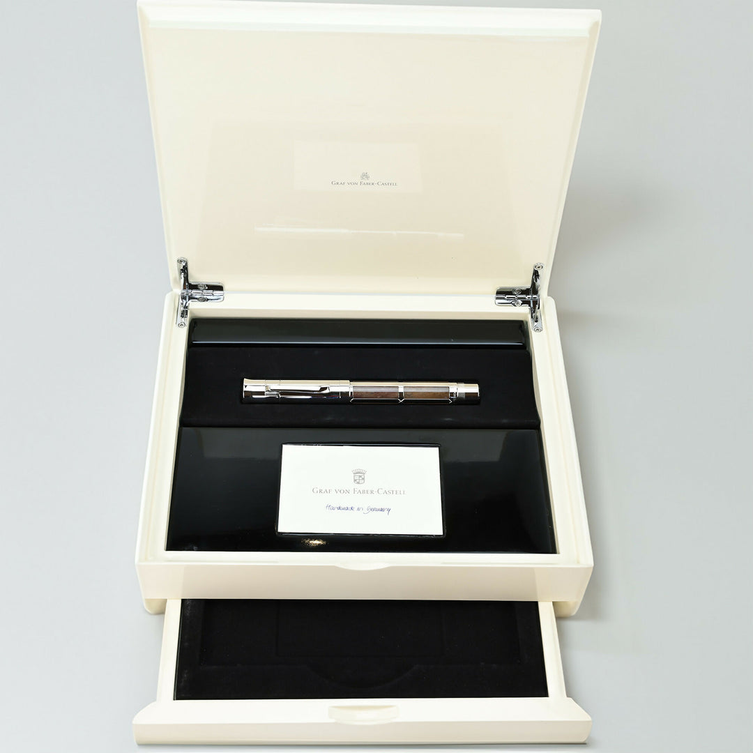 Faber Castell - Fountain pen Pen of the Year 2007- Ancient Woods
