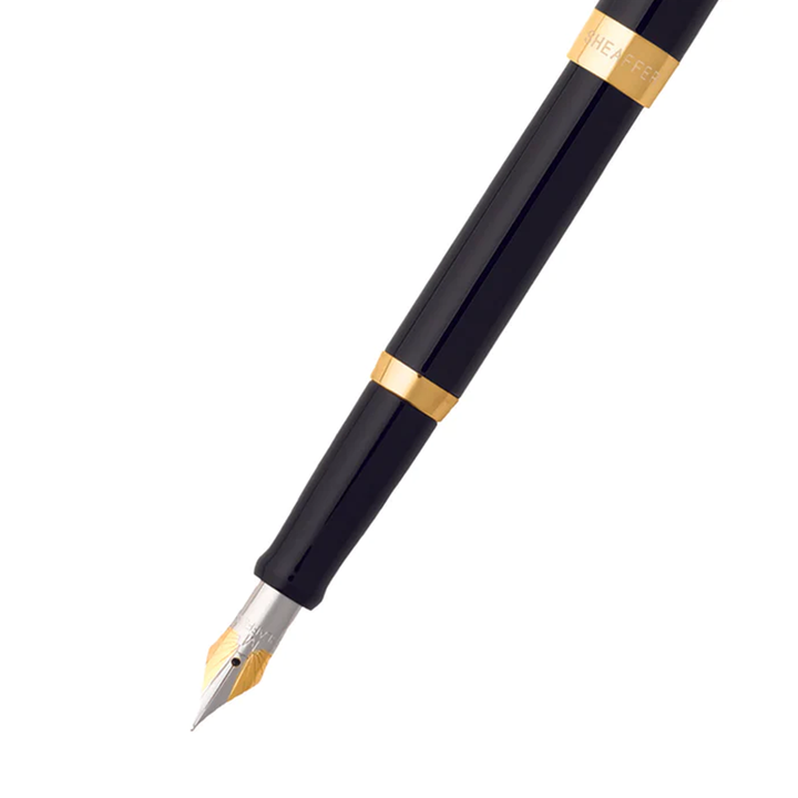 Sheaffer Sagaris Glossy Black Barrel Gold Trim Fountain Pen