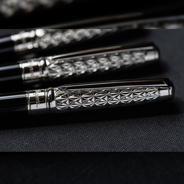 S.T. Dupont Line D Eternity Medium Fire X - Fountain Pen