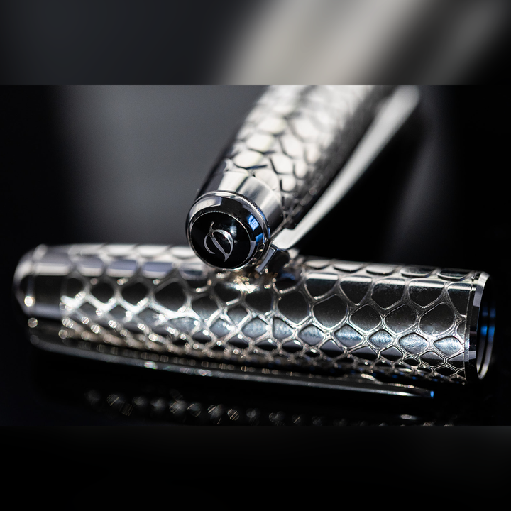 S.T. Dupont Line D Eternity Snake Skin Black - Fountain Pen