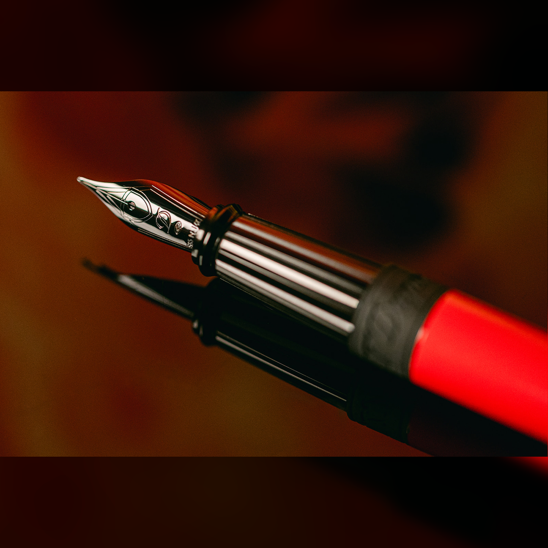 S.T. Dupont Line D Gradient La Flamme - Fountain Pen
