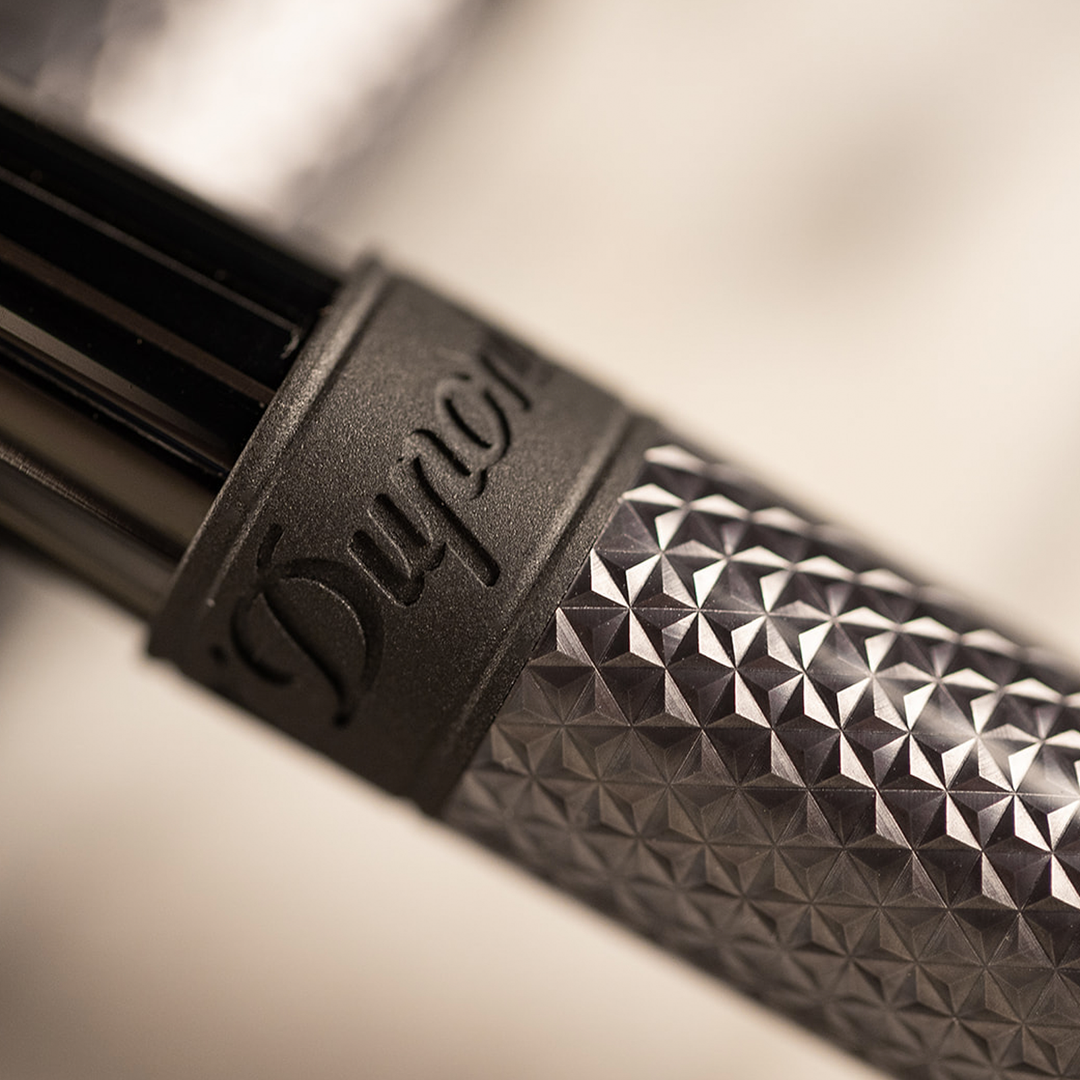 S.T. Dupont Velvet Firehead Guilloche - Fountain Pen