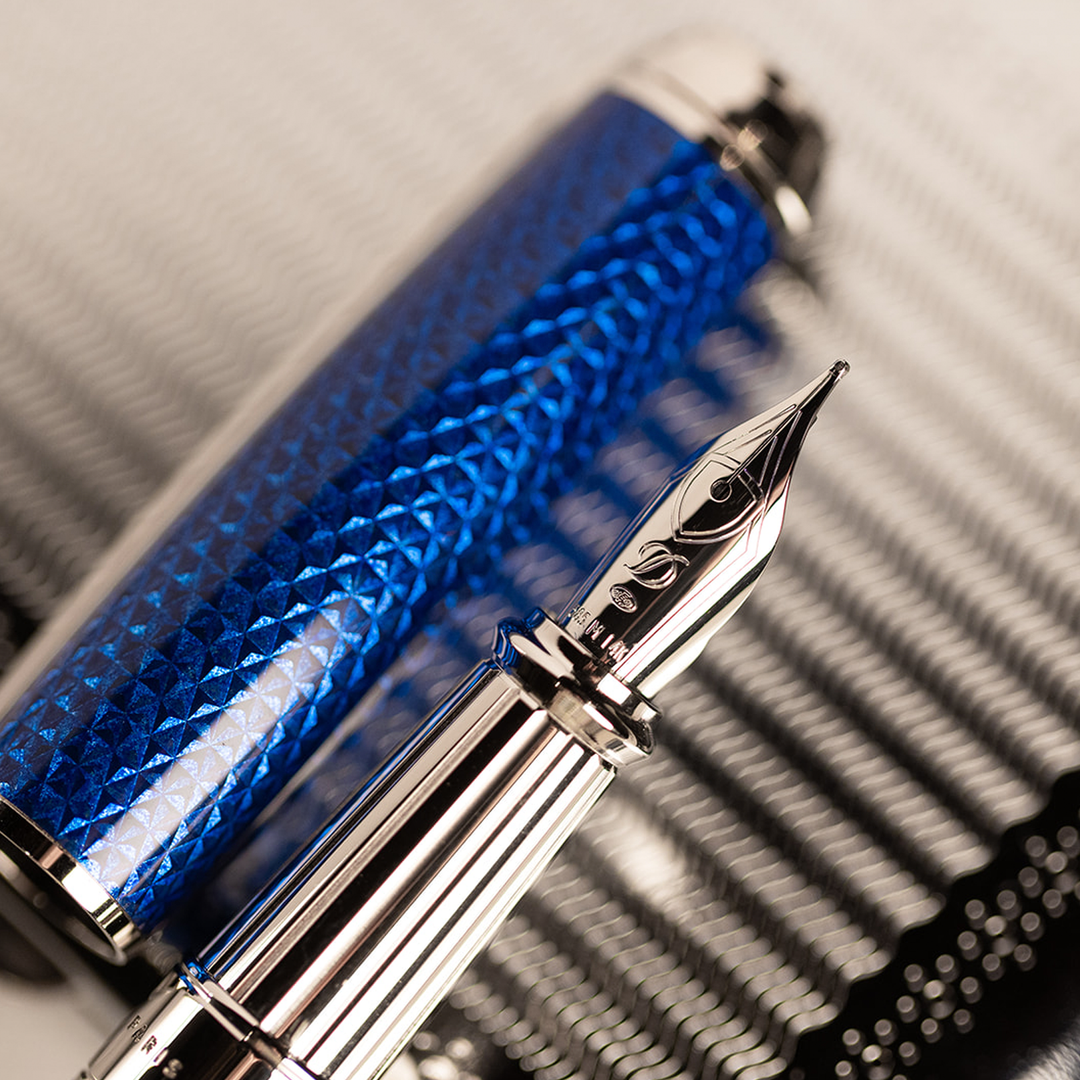 S.T. Dupont Velvet Firehead Guilloche - Fountain Pen