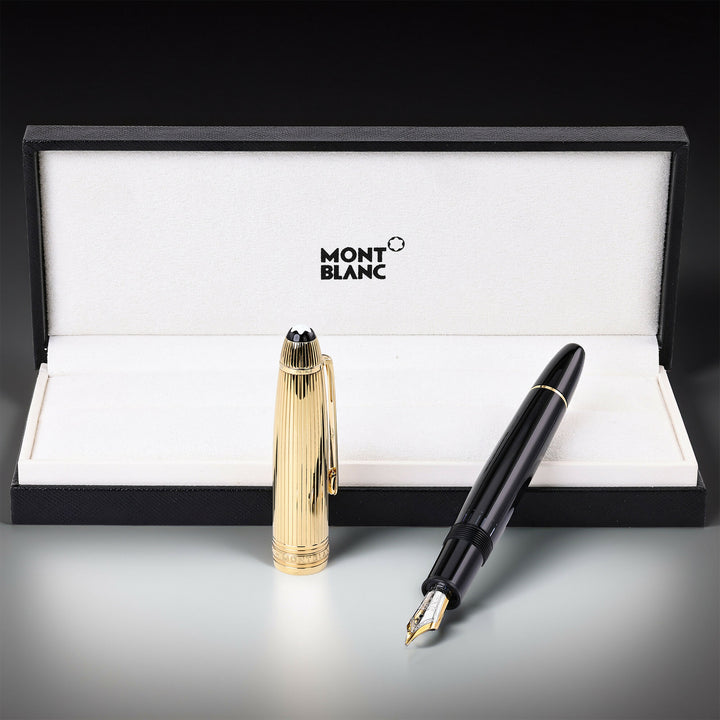 Montblanc Meisterstuck Doue Solitaire 146 LeGrand Fountain Pen - Gold Plated Striped Cap