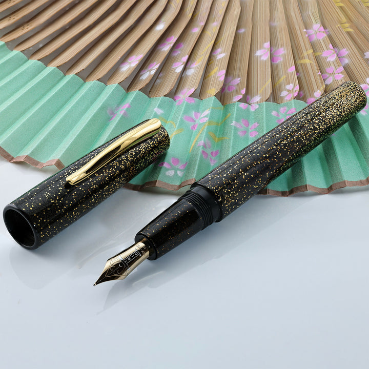 Danitrio Nashiji-Nuri Mikado Flat Top Fountain Pen