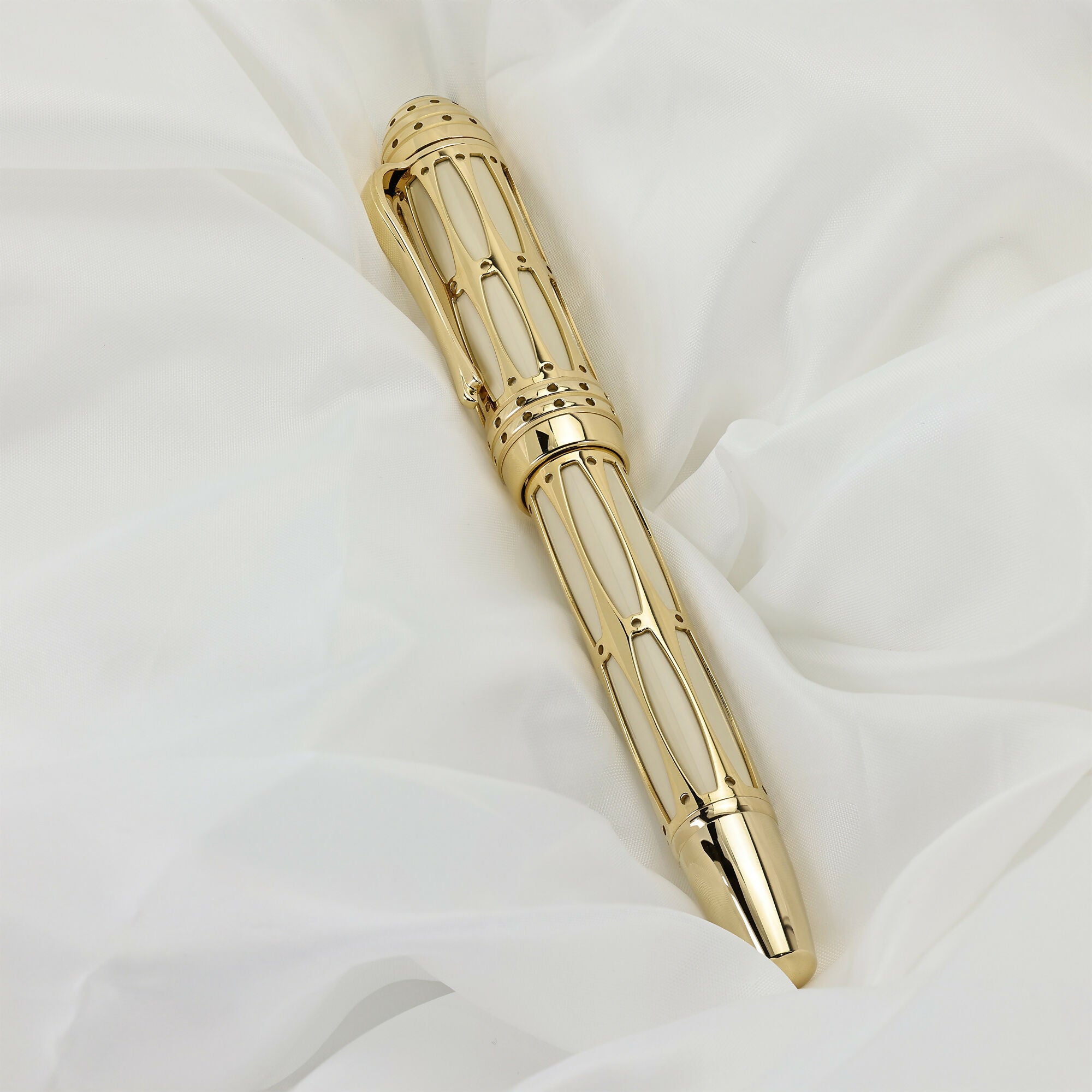 MONTBLANC モンブラン　ビジネス2輪トロリーバッグ　美品 極美品・希少】MONTBLANC モンブラン ビジネストロリーバッグ 2