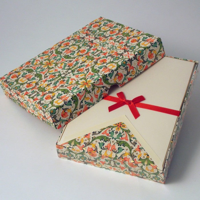 Traditional Florentine Writing Paper and Lined Envelopes 6.25" x 8.50" | Rossi 1931 Italian Stationery