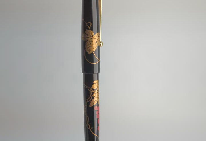 Namiki Nippon Art Red Grapes & Vine Fountain Pen