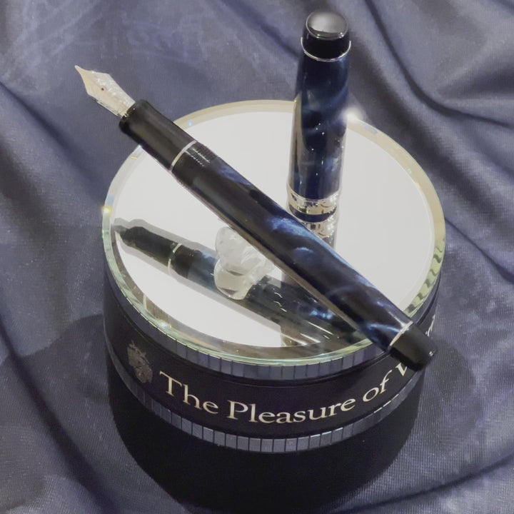 Pilot Custom Heritage SE Fountain Pen