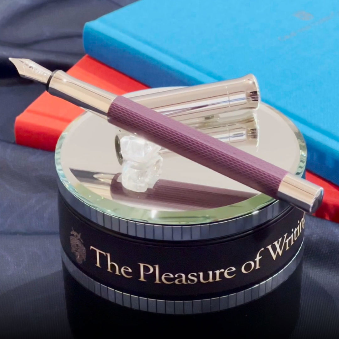 Graf von Faber-Castell Guilloche Violet Blue Fountain Pen