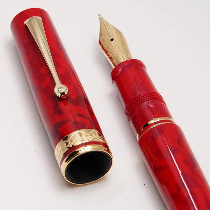 ASC BOLOGNA Medio Rosso Magma fountain pen - Gold Trim