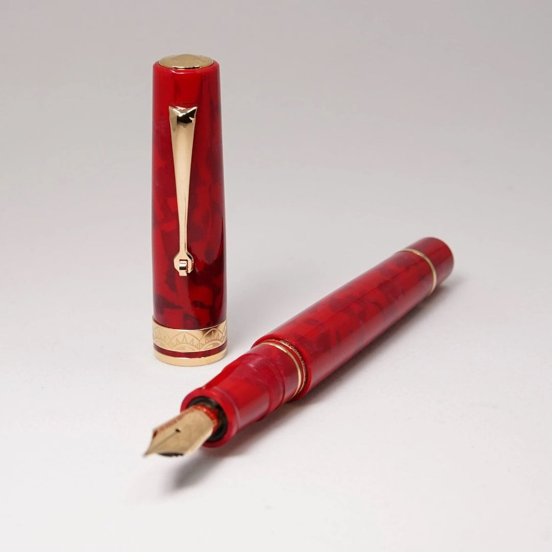 ASC BOLOGNA Medio Rosso Magma fountain pen - Gold Trim