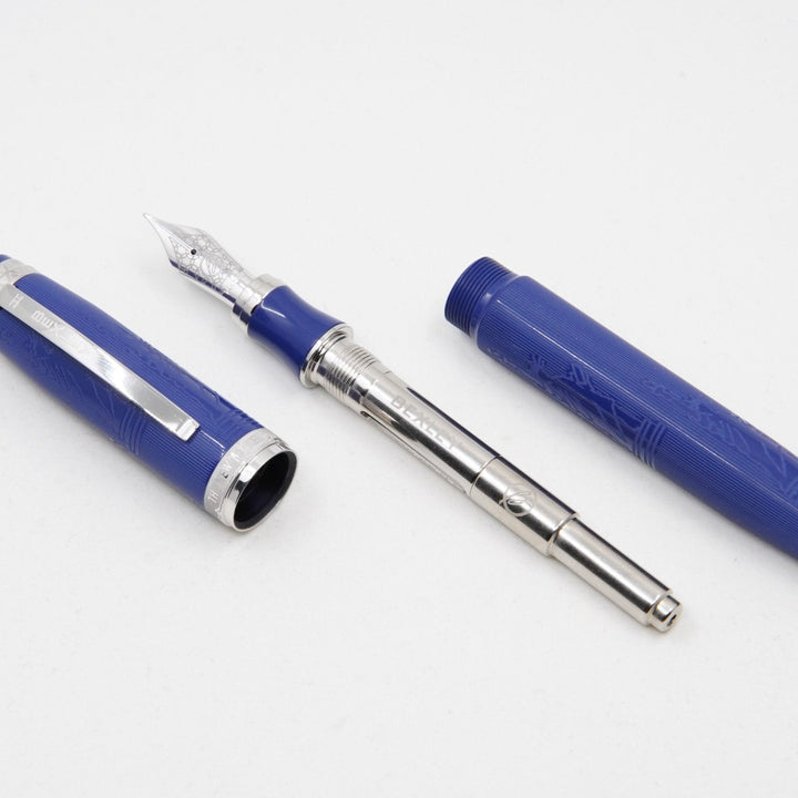 Bexley New Yorker Statue of Liberty Chased Fountain Pen