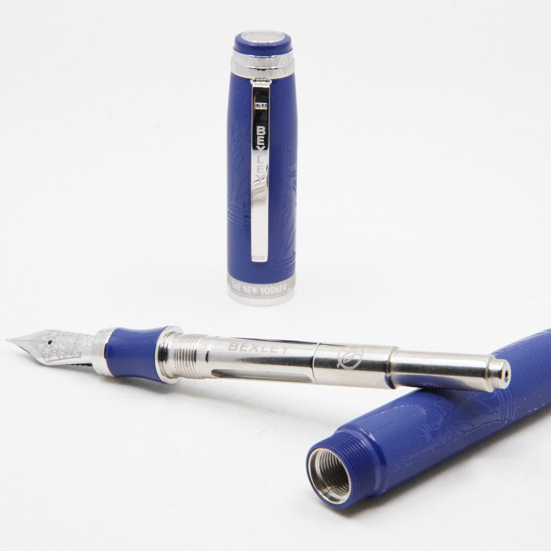 Bexley New Yorker Statue of Liberty Chased Fountain Pen