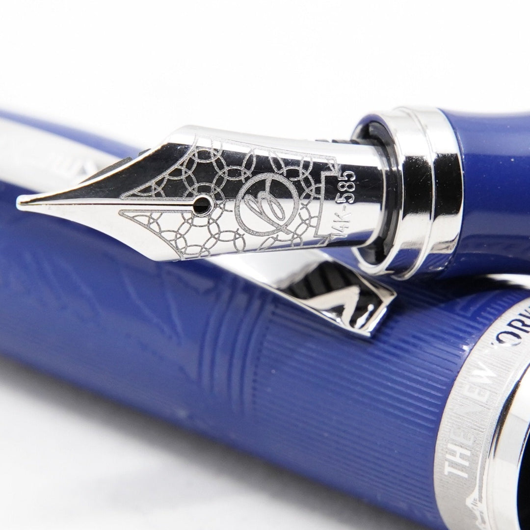 Bexley New Yorker Statue of Liberty Chased Fountain Pen