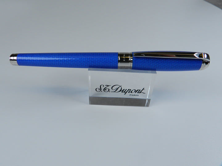 S.T. Dupont Diamond Guilloche Rollerball - Sapphire