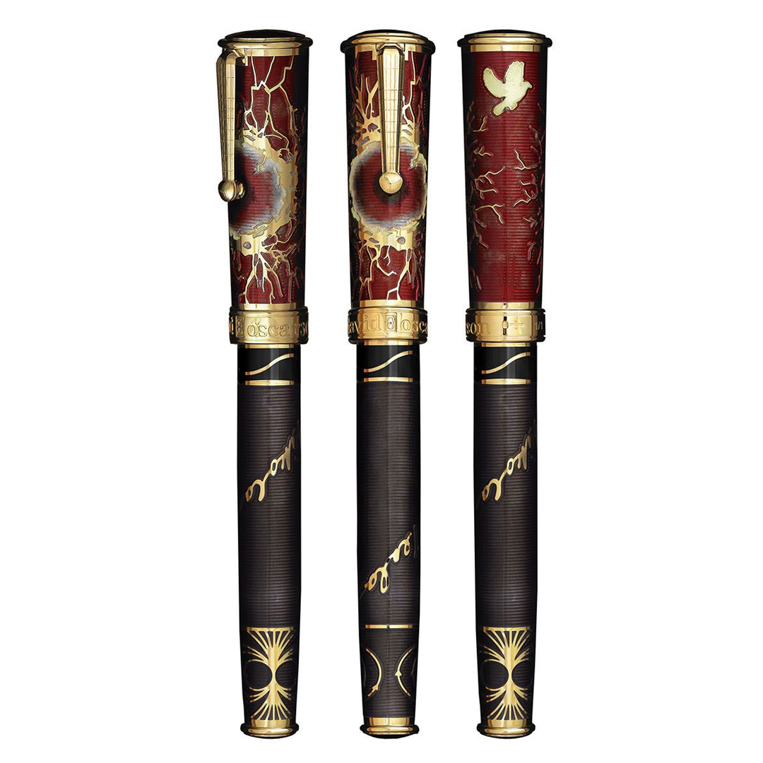 David Oscarson Tesla Fountain Pen - Translucent Red / Mossy Black Gold