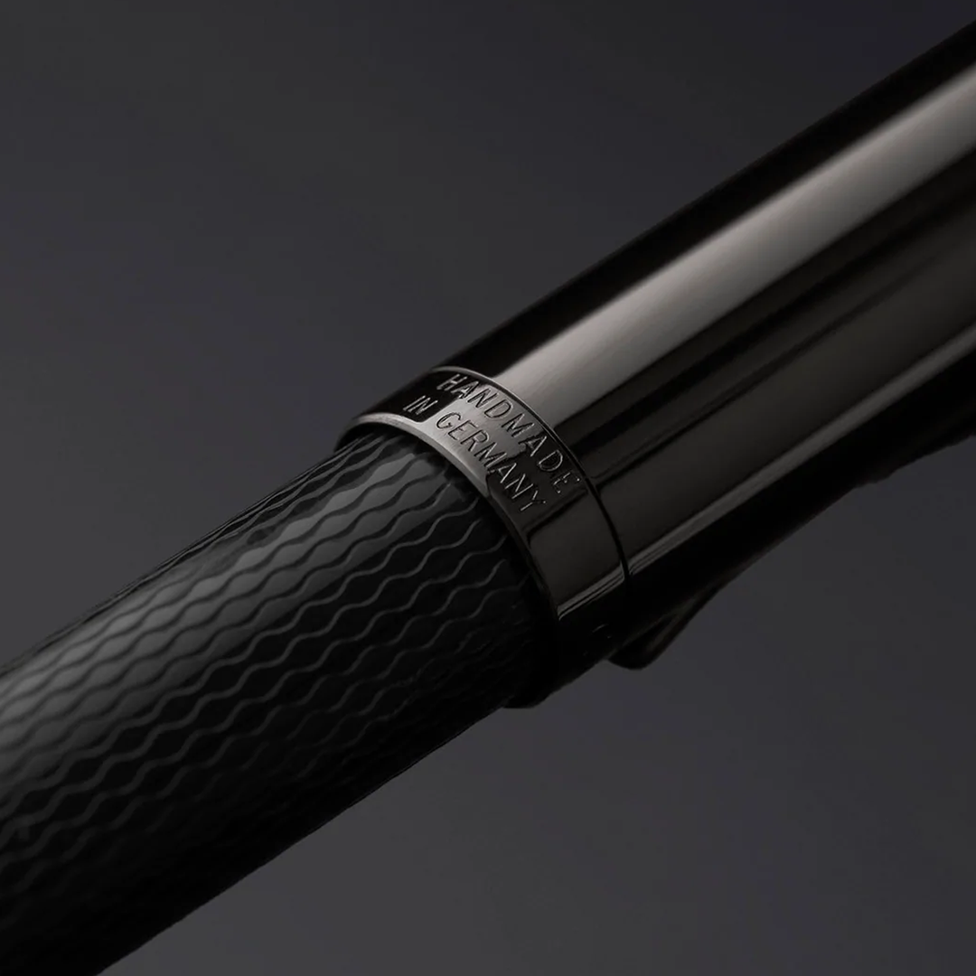 Graf von Faber-Castell Guilloche Black Edition Rollerball