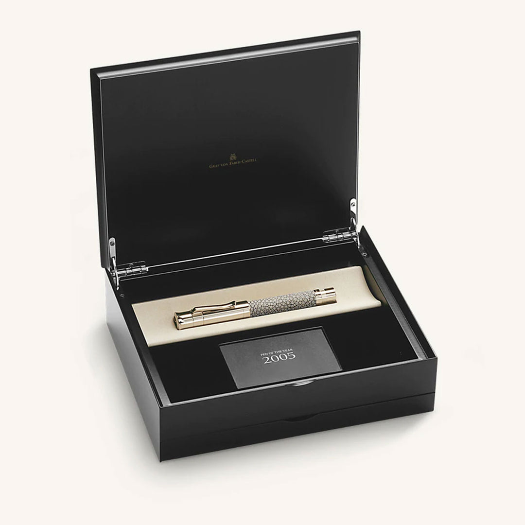 Graf von Faber-Castell Pen of the Year 2005 Olive Galuchat