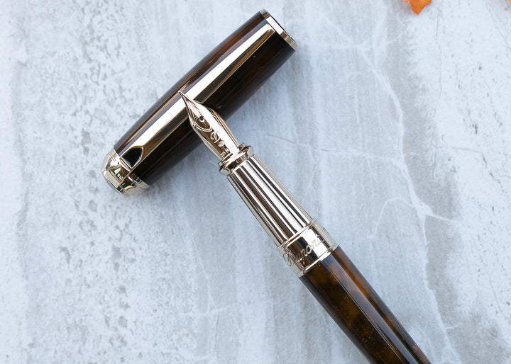 S.T. Dupont Line D Large Fountain Pen - Atelier Brown Lacquer