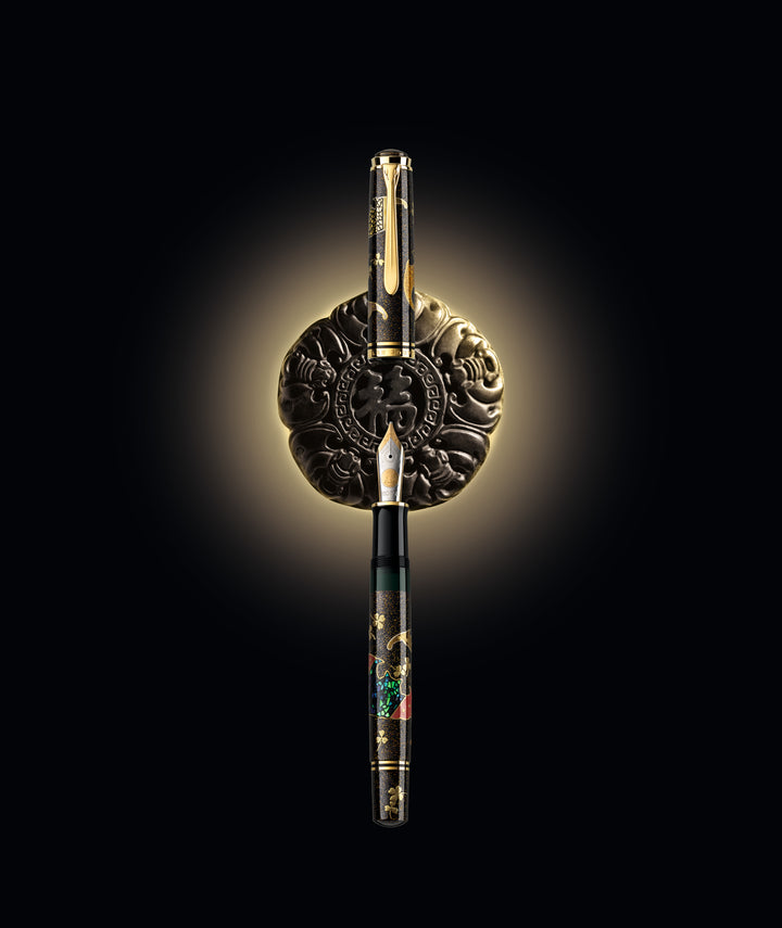 Pelikan Maki-e Five Lucky Bats Fountain Pen