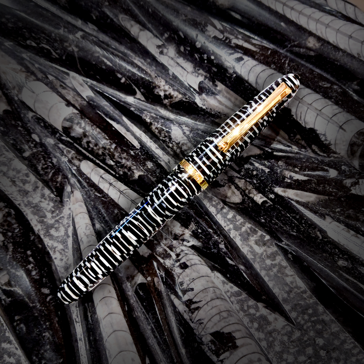 The Pleasure of Writing Limited Edition "Ortocera" from Montegrappa - Fountain Pen