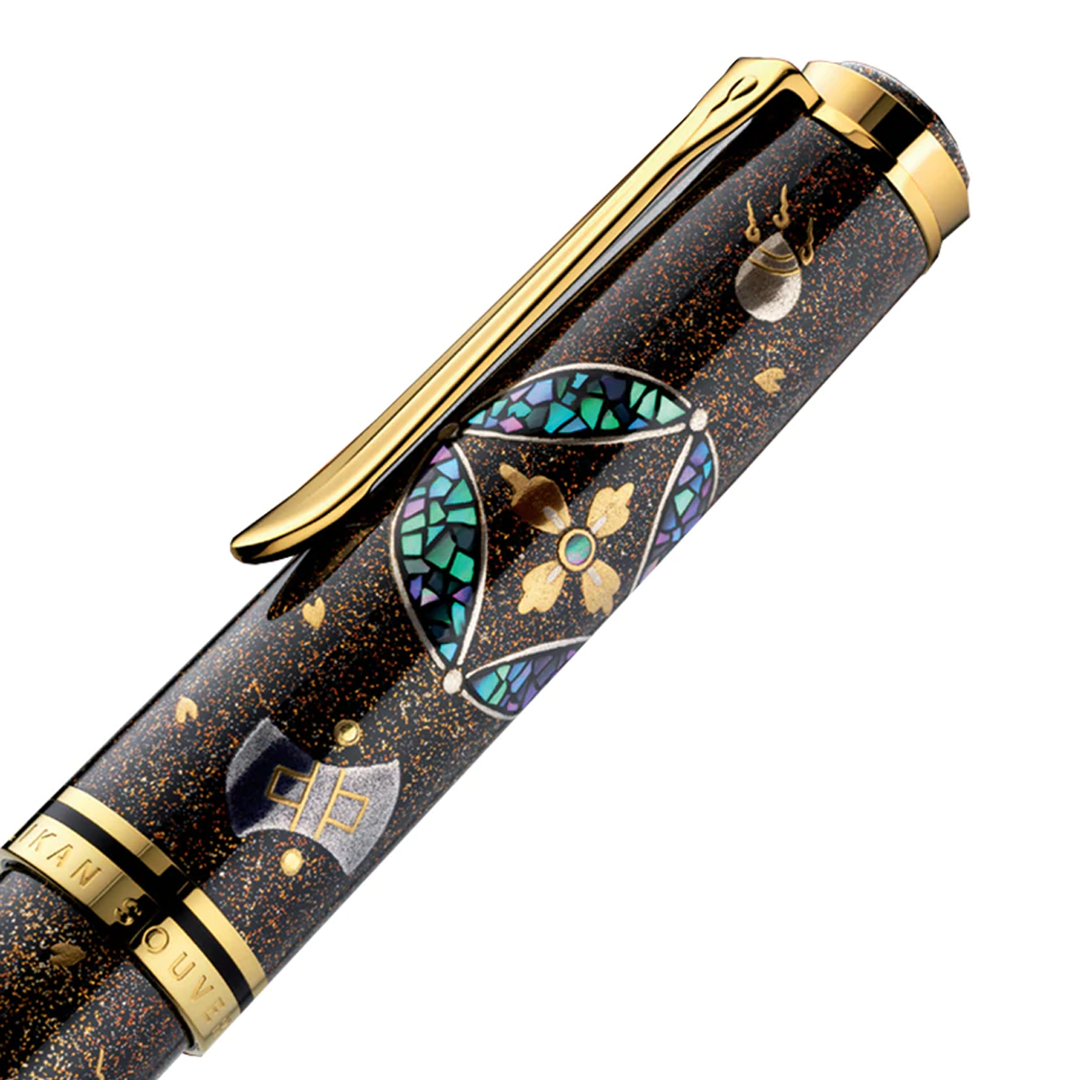 Pelikan Souverän M1000 Fountain Pen - Maki-e Seven Treasures