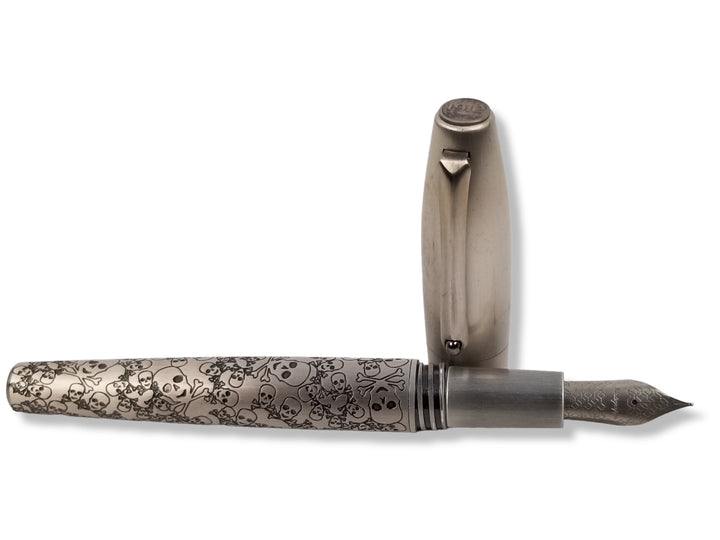 Montegrappa Fortuna Fountain Pen - Silver Merry Skull
