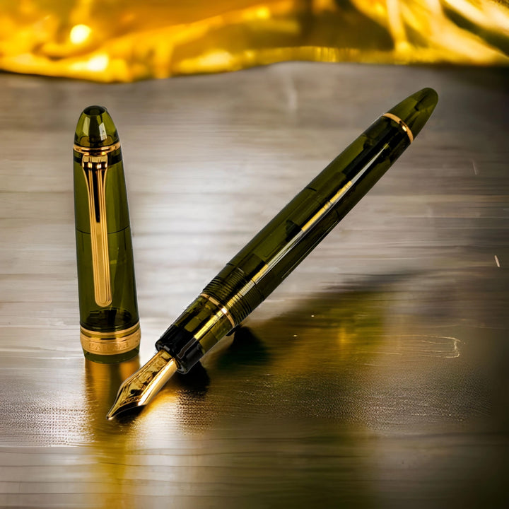 Sailor 1911 Realo Champaign Dark Green Demonstrator Fountain pen with Gold Trim